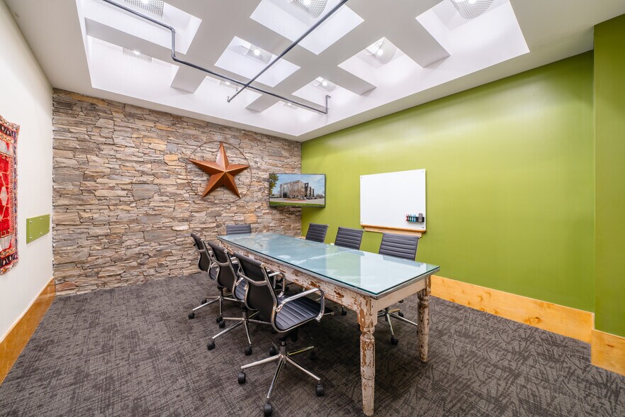 More Photos Of 6401 W Eldorado Pky, McKinney Coworking Space