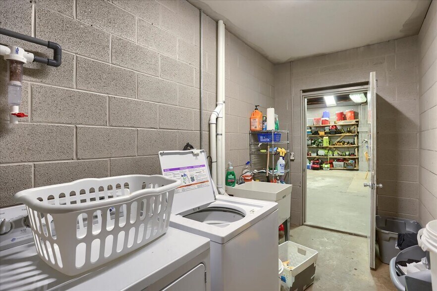 More Photos Of 3557 Baltimore Pike, Littlestown Specialty For Sale