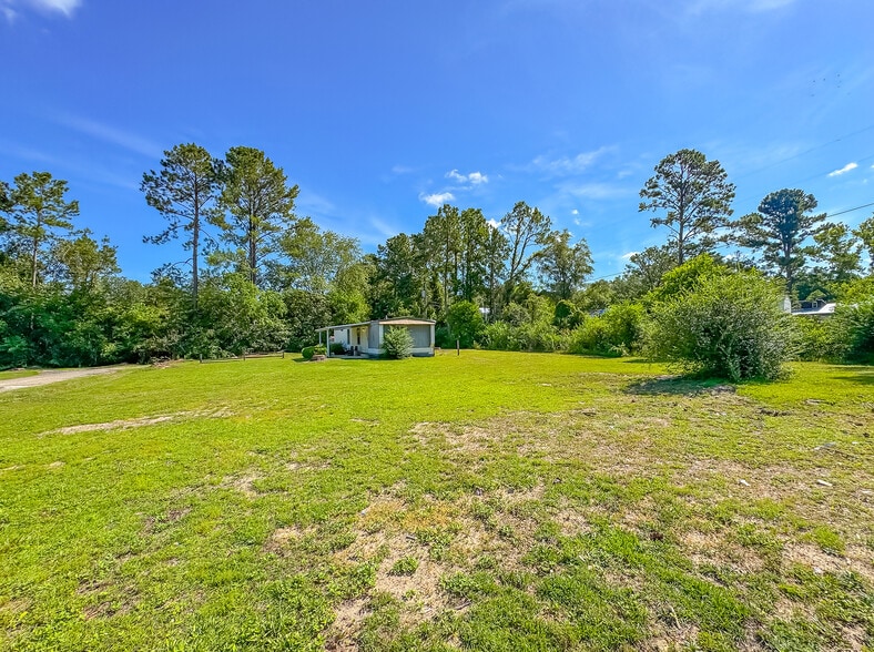More Photos Of 1624 Pine Straw Trl, Tallahassee Manufactured Housing Mobile Home Park For Sale