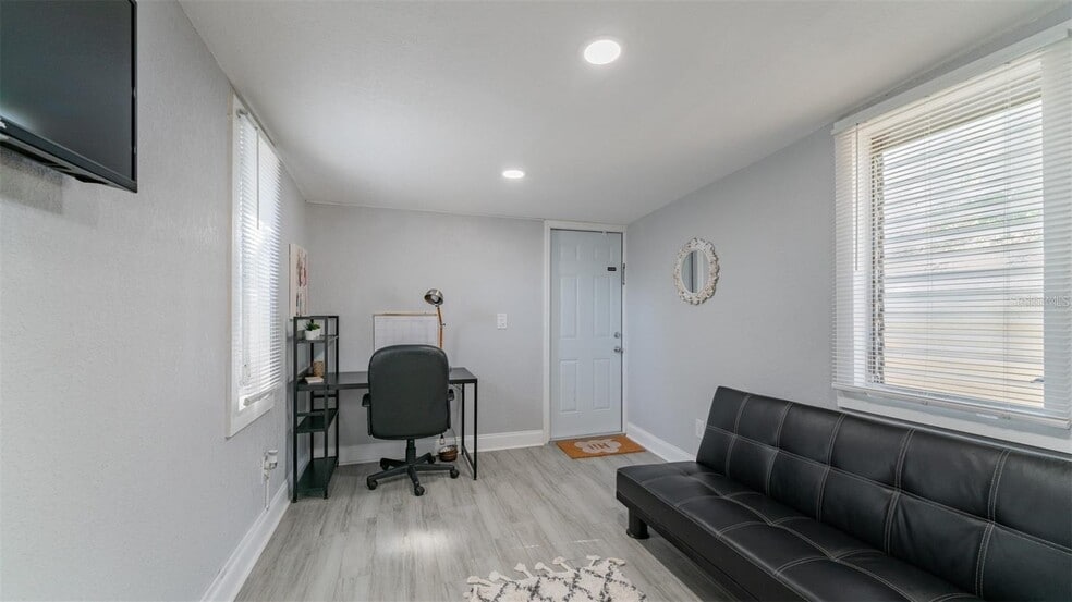 More Photos Of 1668 28th Ave N, Saint Petersburg Multifamily For Sale