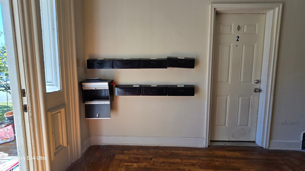 More Photos Of 311 Silver Pl, Knoxville Apartments For Sale