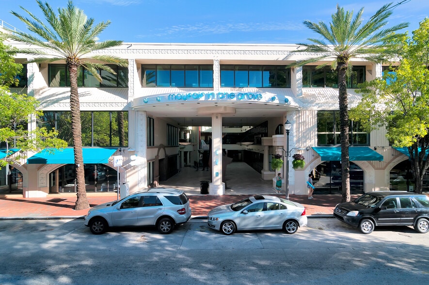More Photos Of 2911 Grand Ave, Coconut Grove Office For Lease