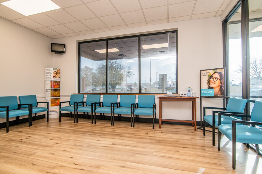 More Photos Of 106 Long Cir, Roanoke Rapids Medical For Sale