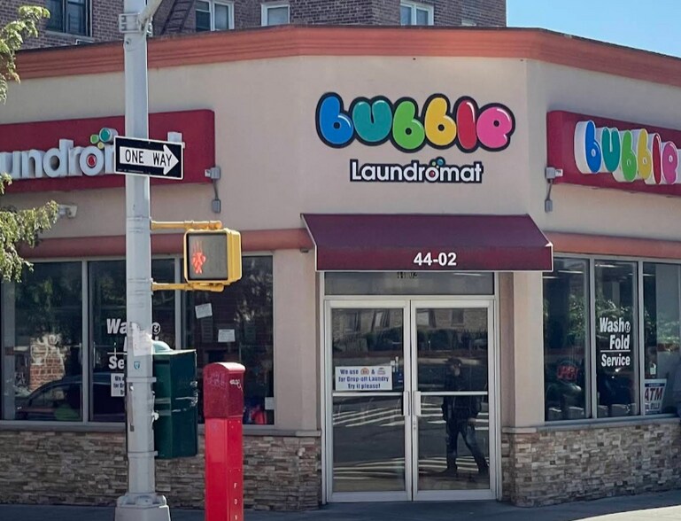 Primary Photo Of 4402 48th Ave, Woodside General Retail For Sale