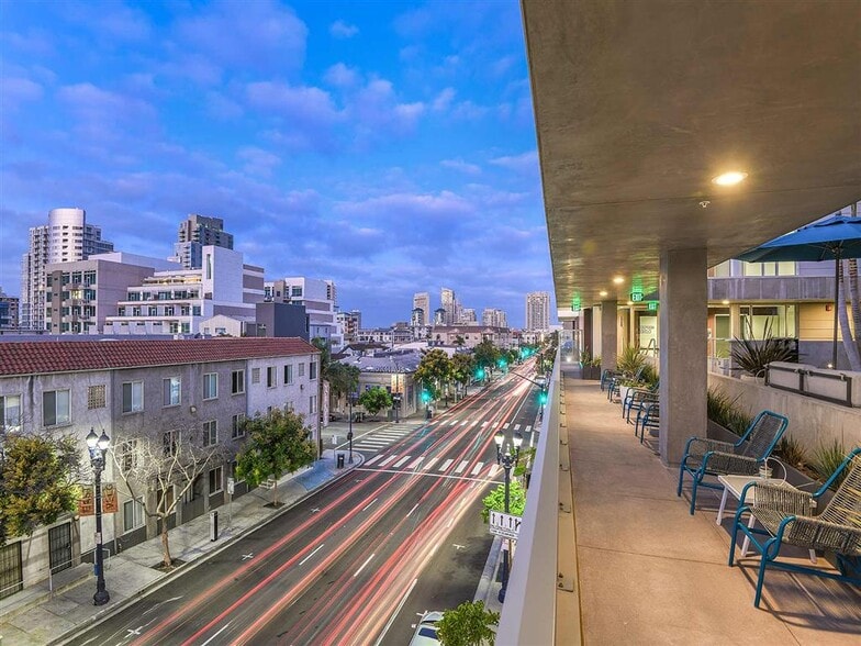 More Photos Of 1110 F St, San Diego Apartments For Lease