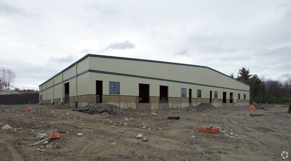 More Photos Of 47 October Hill Rd, Holliston Warehouse For Lease