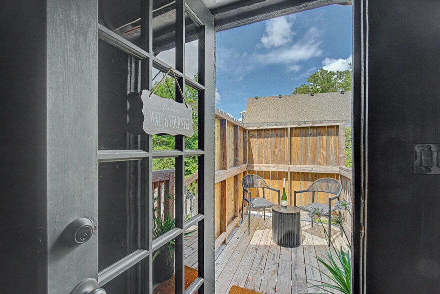 More Photos Of 31 Earl St, Clayton General Retail For Sale