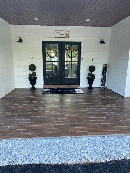 More Photos Of 286 Lakeview Drive Rd, Highland Lake Specialty For Sale