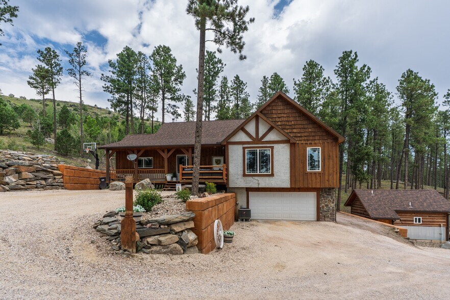 More Photos Of 13310 Silver Mountain Rd, Rapid City Hospitality For Sale
