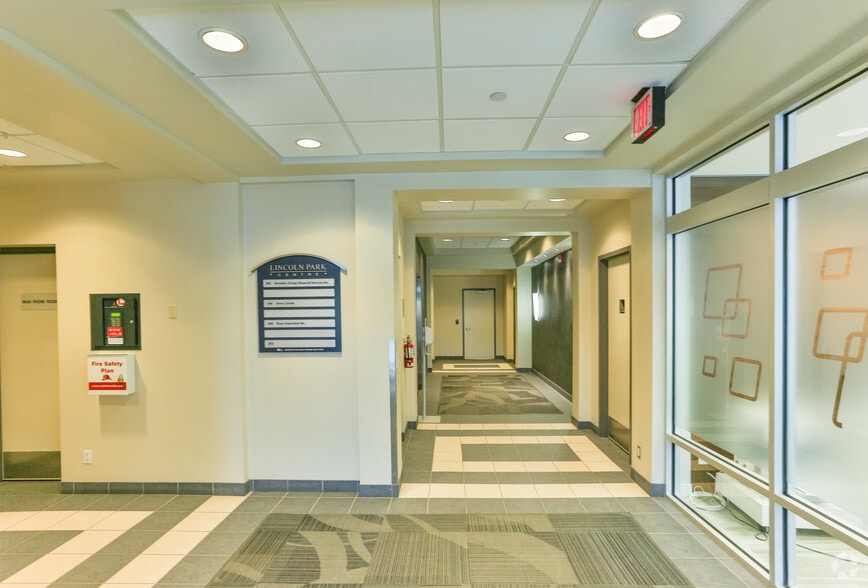 More Photos Of 37 Richard Way SW, Calgary Office For Lease