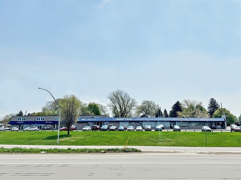 More Photos Of 2401-2437 W 26th St, Erie Unknown For Lease