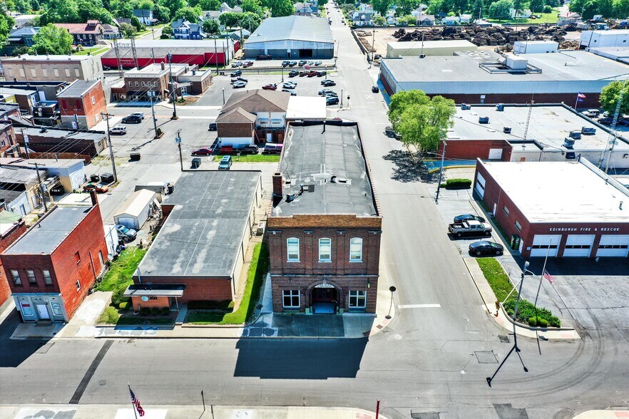 More Photos Of 111 S Walnut St, Edinburgh Theater Concert Hall For Sale