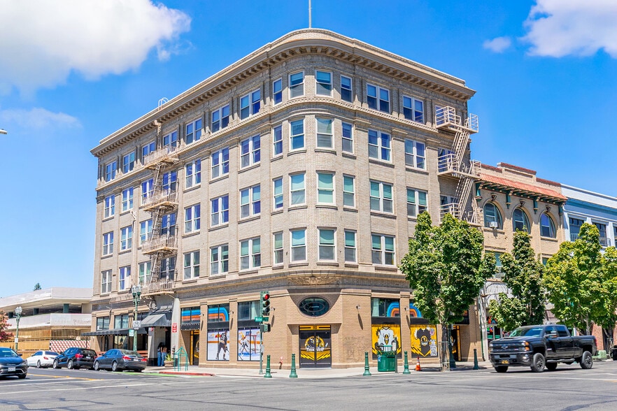 Primary Photo Of 110 N San Joaquin St, Stockton Office For Sale