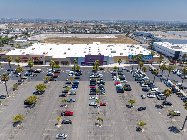 More Photos Of 500-506 Carson Town Ctr N, Carson General Retail For Sale