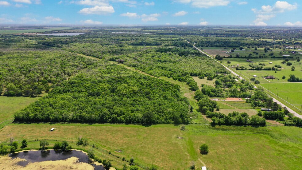 More Photos Of 2932 W FM 1462, Rosharon Land For Sale