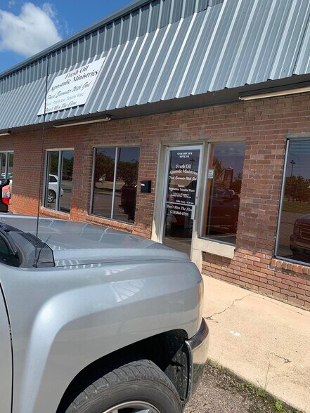 More Photos Of 12100 Highway 49, Gulfport Storefront For Lease