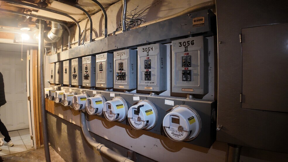 More Photos Of 3054-56 N Major Ave, Chicago Apartments For Sale