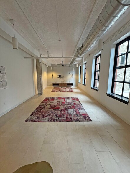 More Photos Of 89 Ionia Ave NW, Grand Rapids Office For Lease