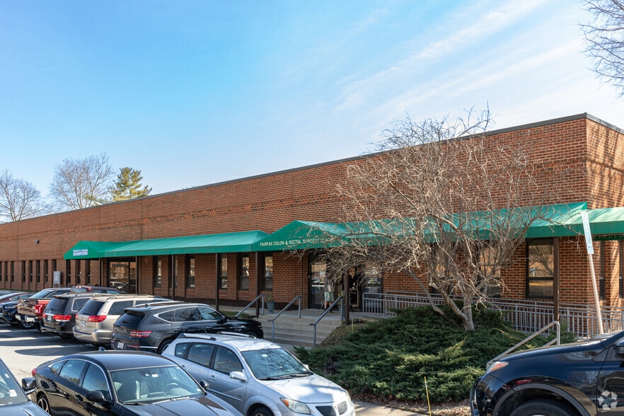 More Photos Of 2751 Prosperity Ave, Merrifield Unknown For Lease