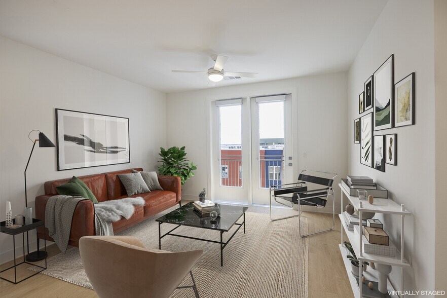 More Photos Of 1911 Philomena St, Austin Apartments For Lease