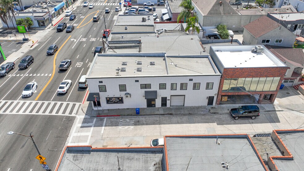 More Photos Of 750 4th St, Hermosa Beach Storefront Retail Residential For Sale