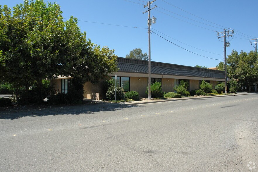 Primary Photo Of 2592 Notre Dame Blvd, Chico Office For Lease