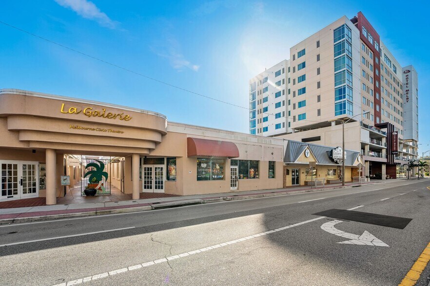 More Photos Of 820 E New Haven Ave, Melbourne Unknown For Lease