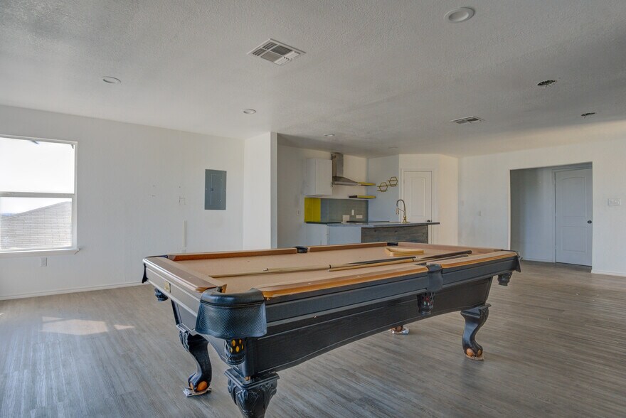 More Photos Of 185 Hidden Dr, Canyon Lake Apartments For Sale