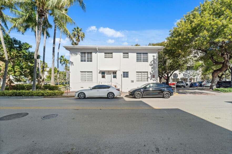 More Photos Of 901 Pennsylvania Ave, Miami Beach Apartments For Sale