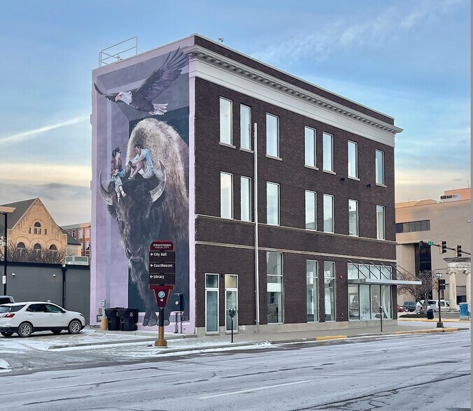 More Photos Of 501 Douglas St, Sioux City Loft Creative Space For Sale