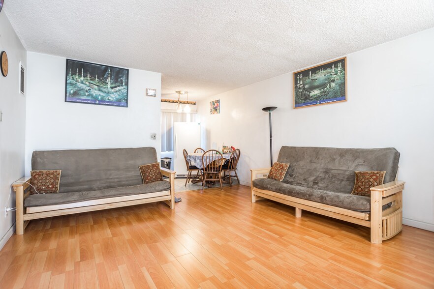 More Photos Of 3667 Veteran Ave, Los Angeles Apartments For Sale