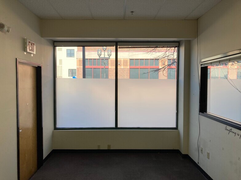 More Photos Of 2 W 1st St, Duluth Storefront For Sale