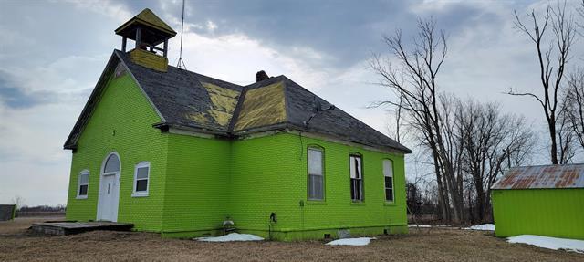 More Photos Of 3071 Worth Rd, Standish Schools For Sale