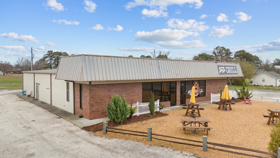 Primary Photo Of 102 Berry St, Hertford Restaurant For Sale