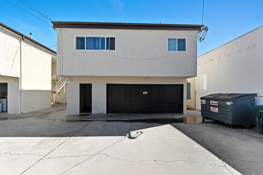 More Photos Of 12143 Downey Ave, Downey Apartments For Sale