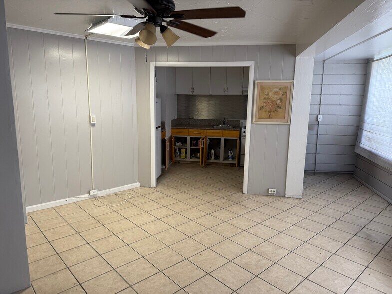 More Photos Of 2406 Kuhio Ave, Honolulu Apartments For Sale