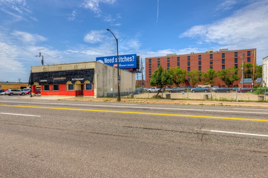 More Photos Of 421 7th St E, Saint Paul Restaurant For Sale