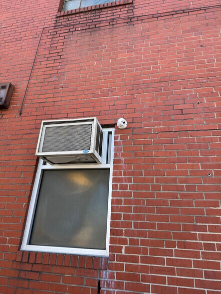 More Photos Of 4001 E Baltimore St, Baltimore Warehouse For Sale