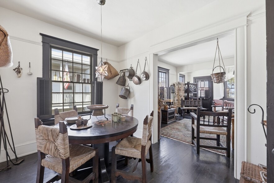 More Photos Of 50 Charlotte St, Saint Augustine Storefront Retail Office For Sale