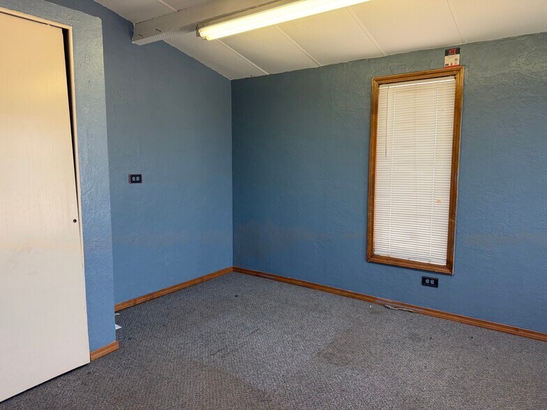 More Photos Of 3904 Sheppard Access Rd, Wichita Falls Specialty For Sale