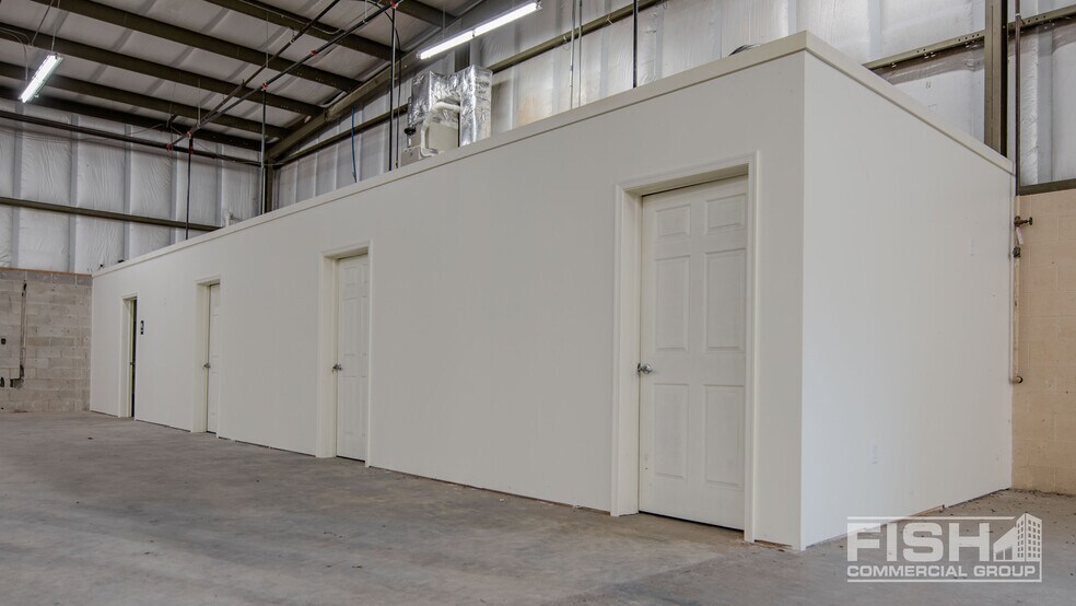 More Photos Of 801 Foresman St, Williamsport Warehouse For Sale
