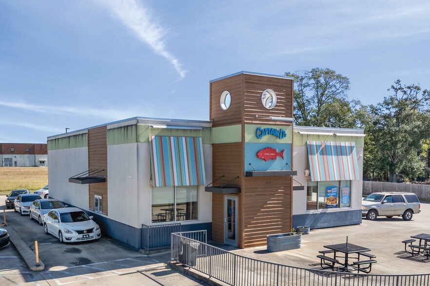 Primary Photo Of 5810 Highway 45 Alt, West Point Fast Food For Sale