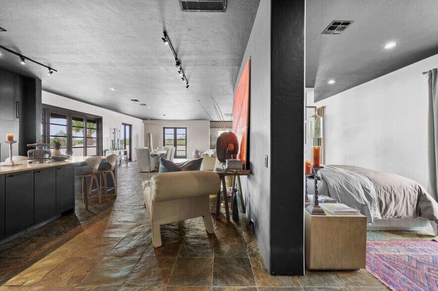 More Photos Of 1703 Highway 35 S, Rockport Office Residential For Lease