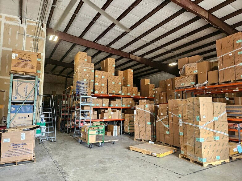 More Photos Of 4405 Northchase Blvd, Montgomery Warehouse For Lease