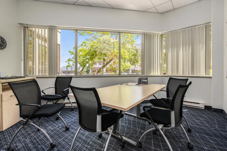 More Photos Of 1223 Michael St, Gloucester Office For Lease