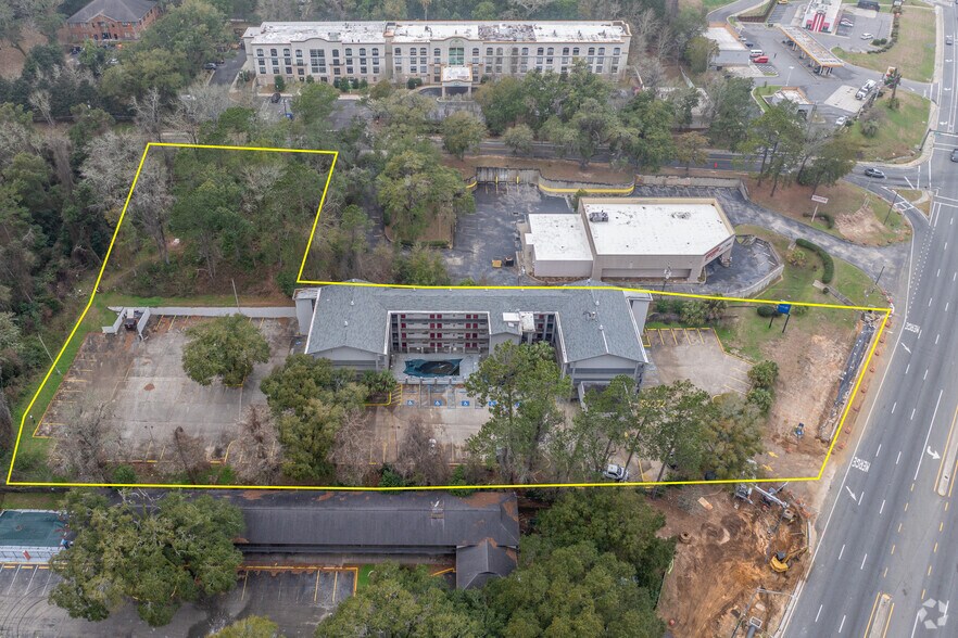 More Photos Of 2738 N Monroe St, Tallahassee Hotel For Sale