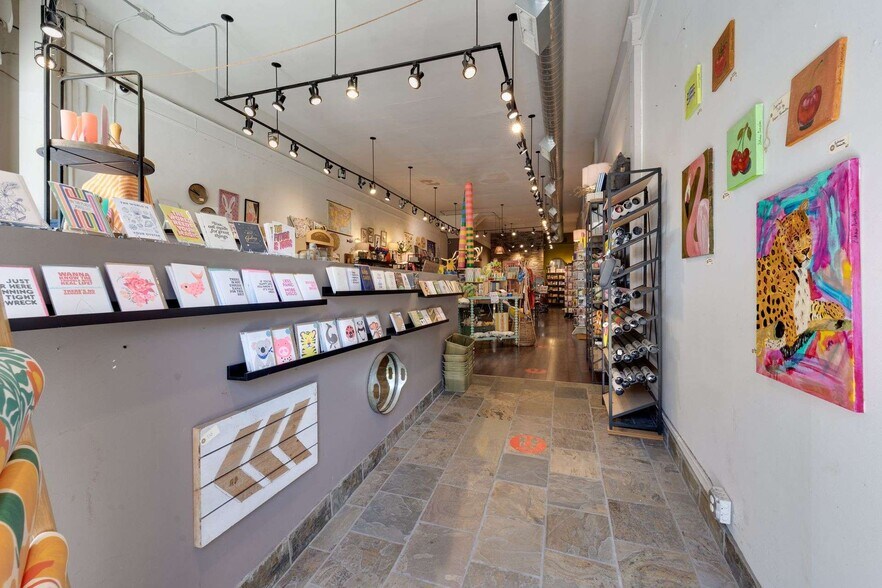 More Photos Of 5636 College Ave, Oakland Apartments For Sale