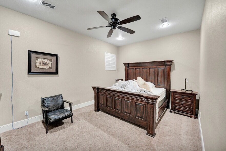 More Photos Of 4313 N County Rd W, Odessa Office For Sale