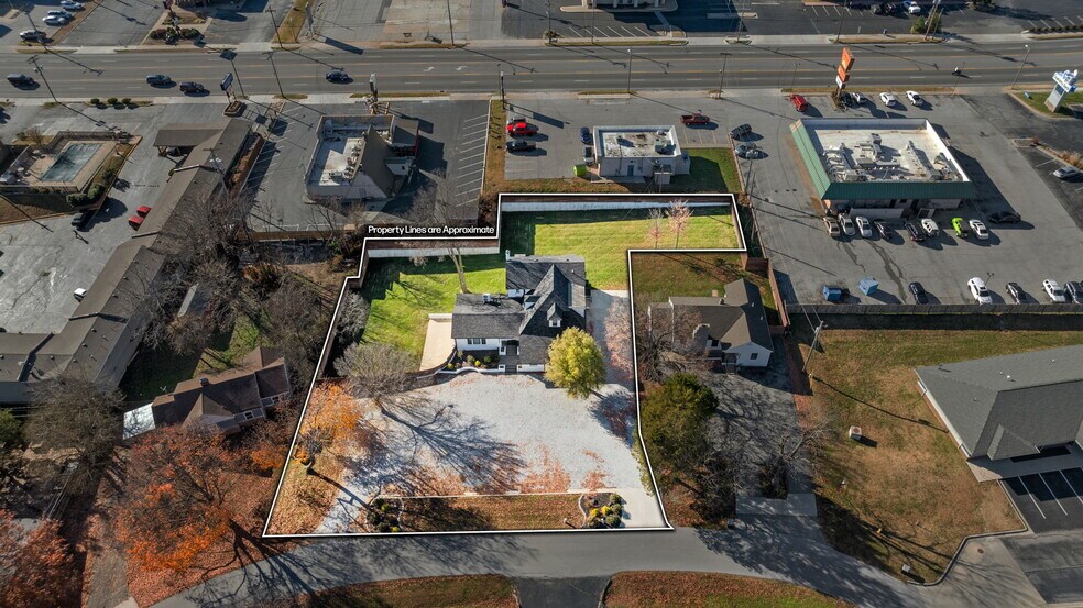 More Photos Of 2049 S Brentwood Blvd, Springfield Office For Sale