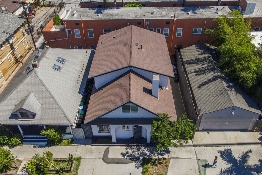 More Photos Of 416 Lime Ave, Long Beach Multifamily For Sale